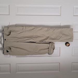 Patagonia women's Worn Wear roll tab pants sz 10